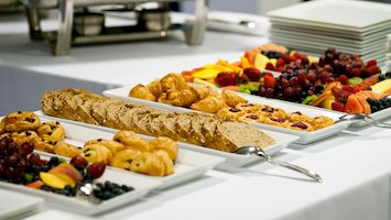 Petit-déjeuner pause café corbeille de fruits en entreprise à Paris Île-de-France